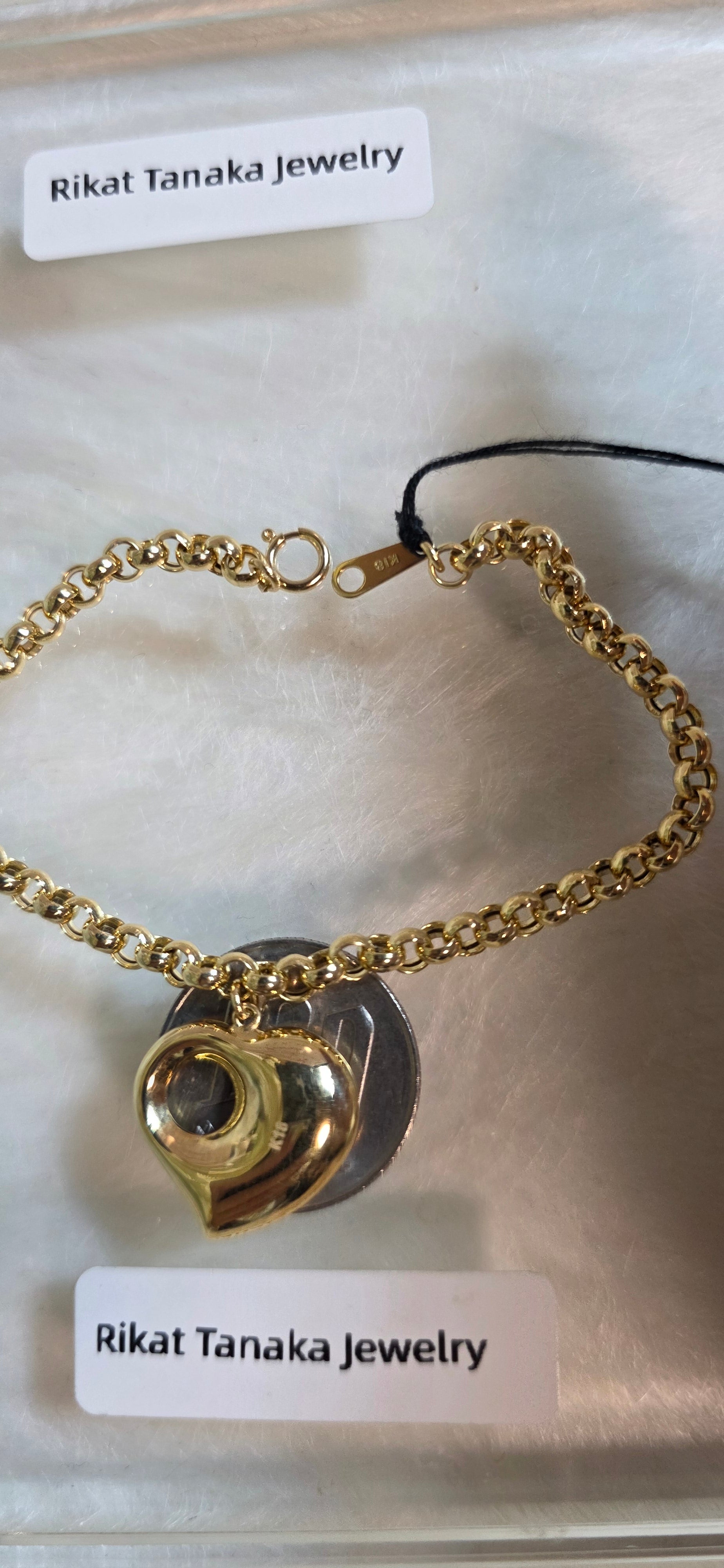 18K Yellow Gold Heart Charm Bracelet
