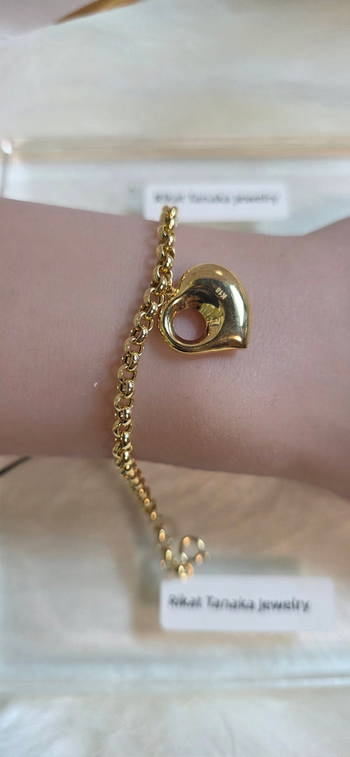 18K Yellow Gold Heart Charm Bracelet