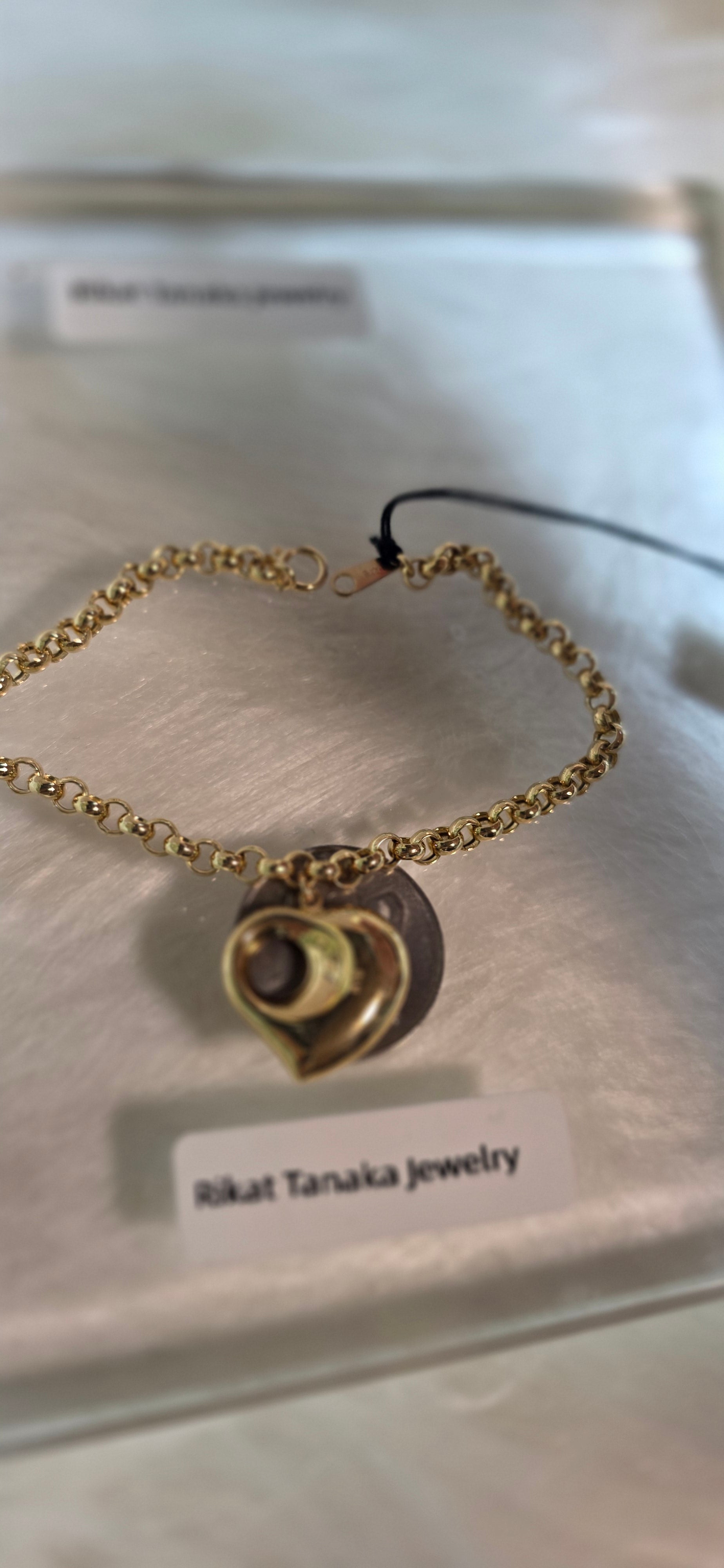 18K Yellow Gold Heart Charm Bracelet